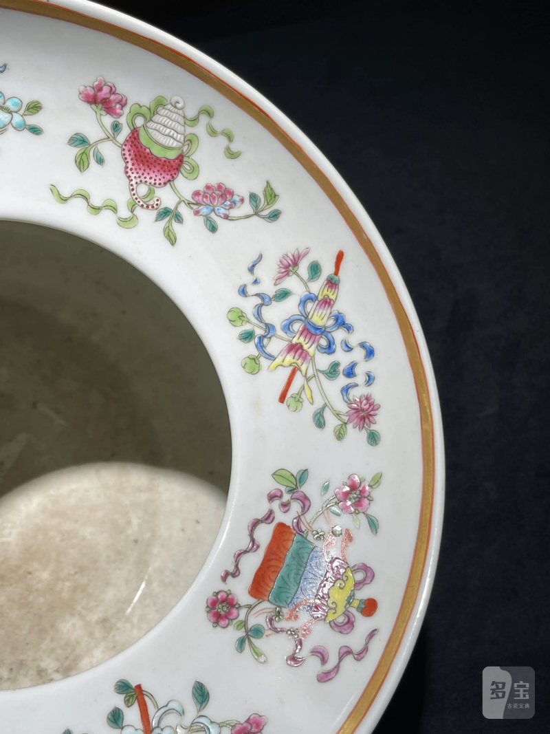 清光绪 粉彩八宝龙纹花囊 - 图12